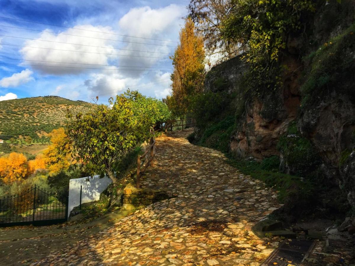 Casa Rural El Puente Cuevas del Becerro 외부 사진